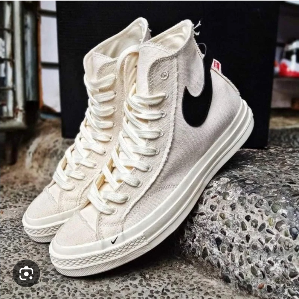 Converse Nike Collaboration Just Chuck 1985 High-Top Sneakers with Black Swoosh